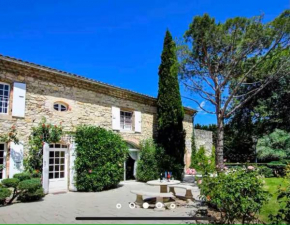 Le mas du mûrier - Portes de Provence - Mas de 1890 rénové avec climatisation